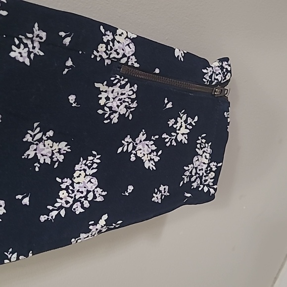 JOE FRESH - Slim jeans with flower pattern - Picture 3 of 5